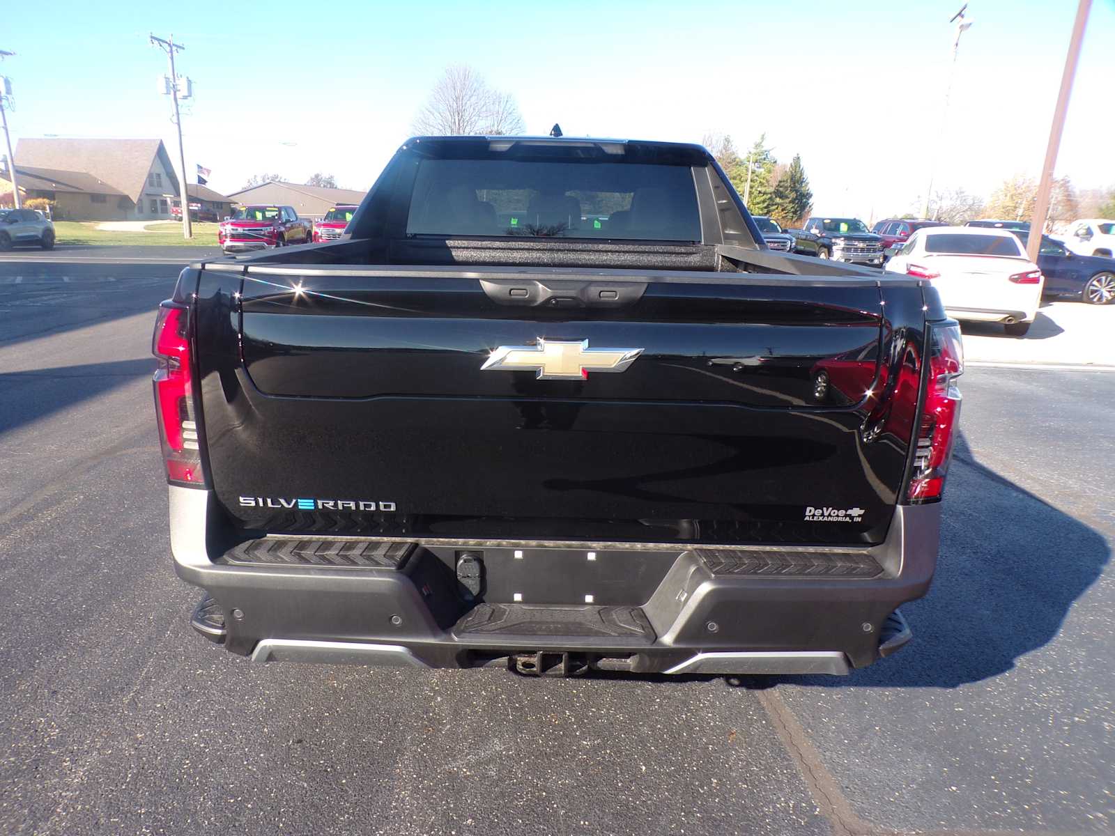 2025 Chevrolet Silverado EV LT photo 3