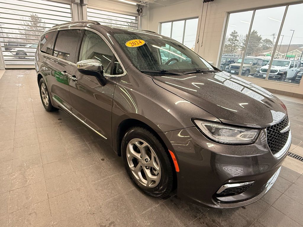 2023 Chrysler Pacifica Limited