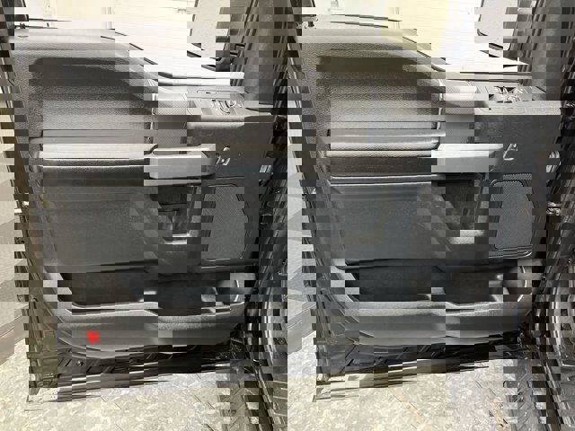 2015 Ford F-150 XLT photo 4