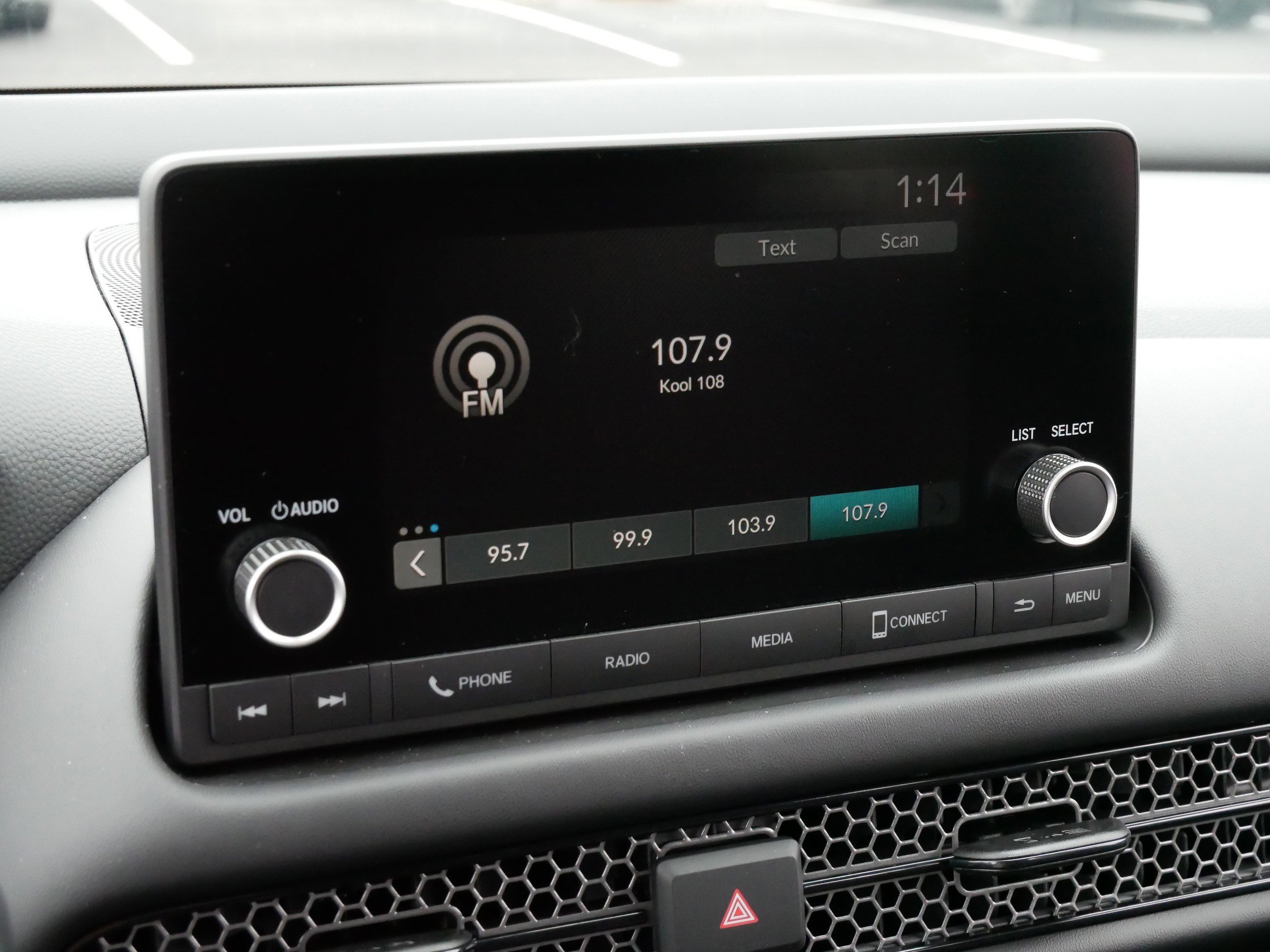 2025 Honda HR-V Sport photo 19