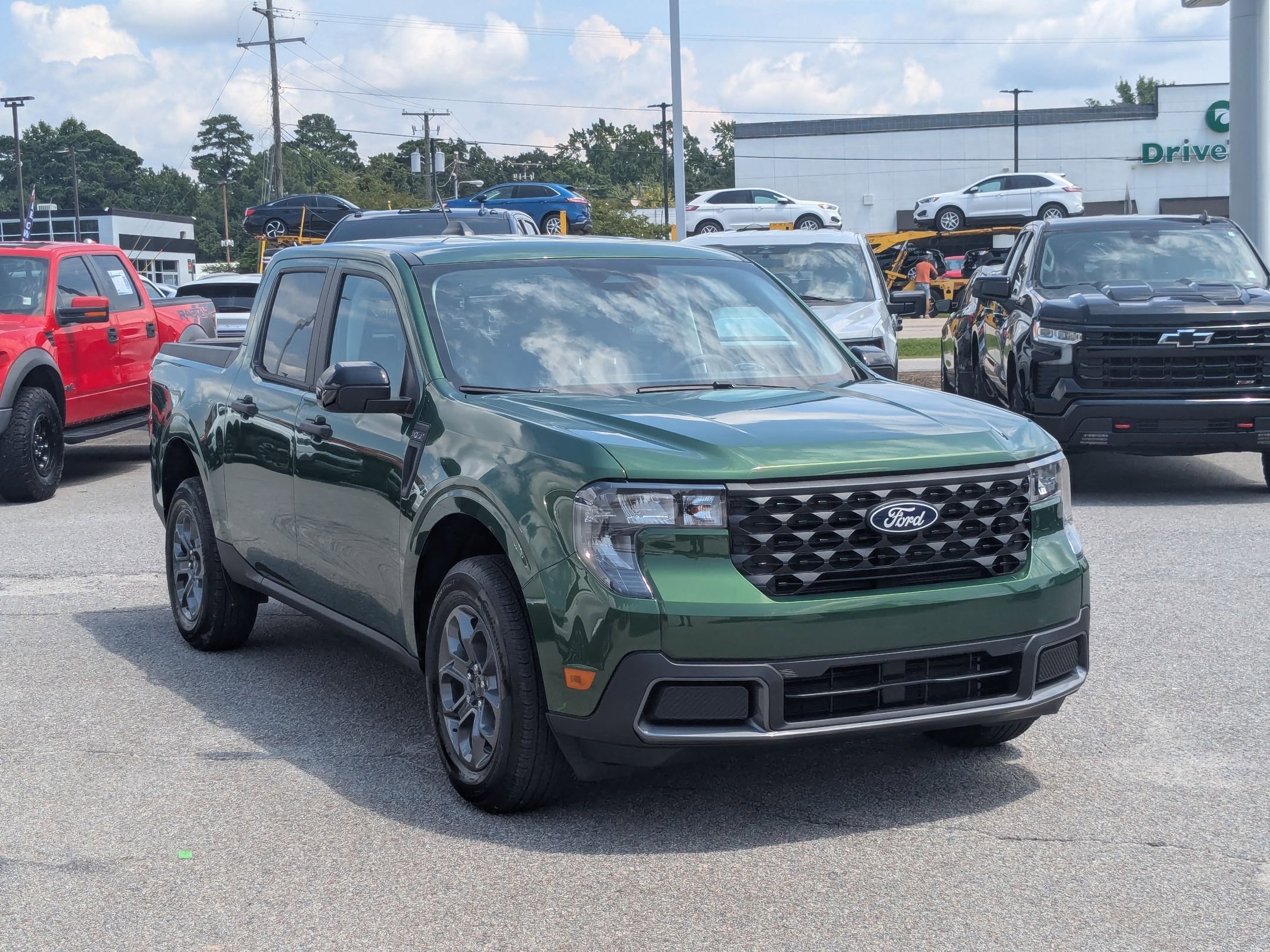 2025 Ford Maverick XL photo 3