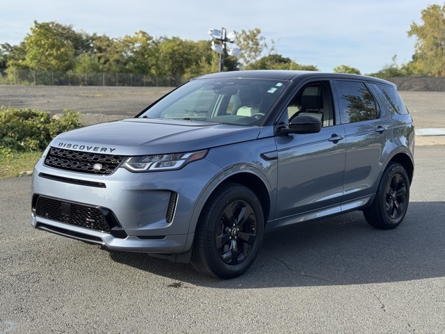 2023 Land Rover Discovery Sport S's photo