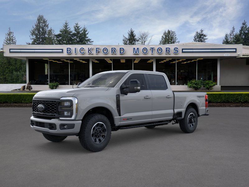 2025 Ford F-350 Super Duty Lariat's photo