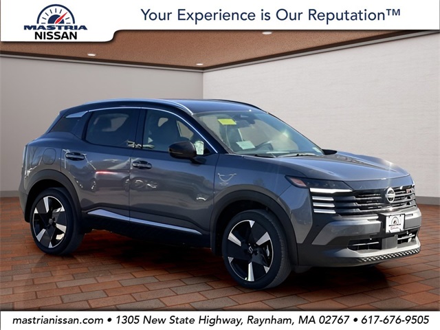 2025 Nissan Kicks SR AWD's photo