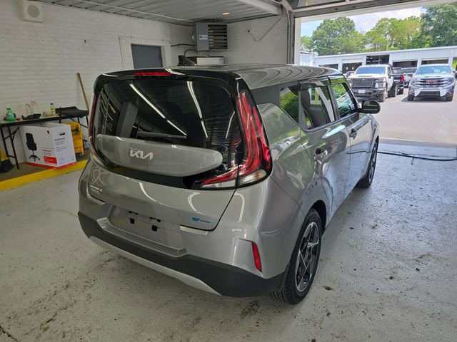 2024 Kia Soul EX photo 5