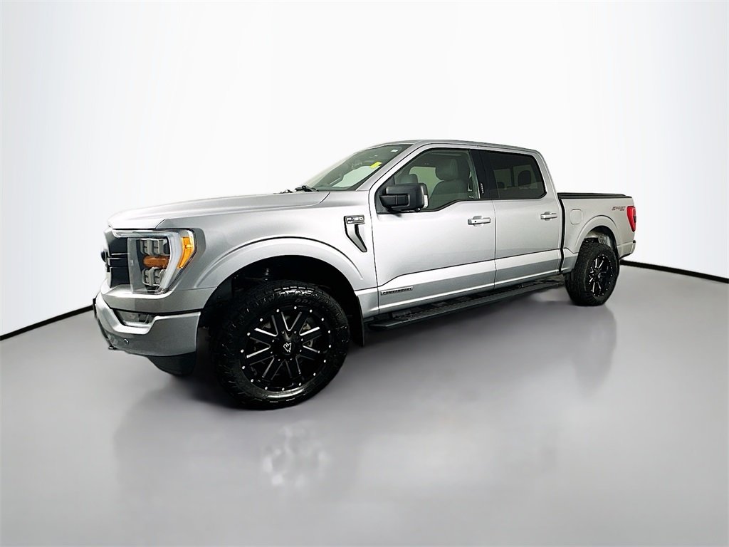 2021 Ford F-150 XLT photo 3