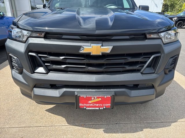 2026 Chevrolet Colorado Work Truck photo 2