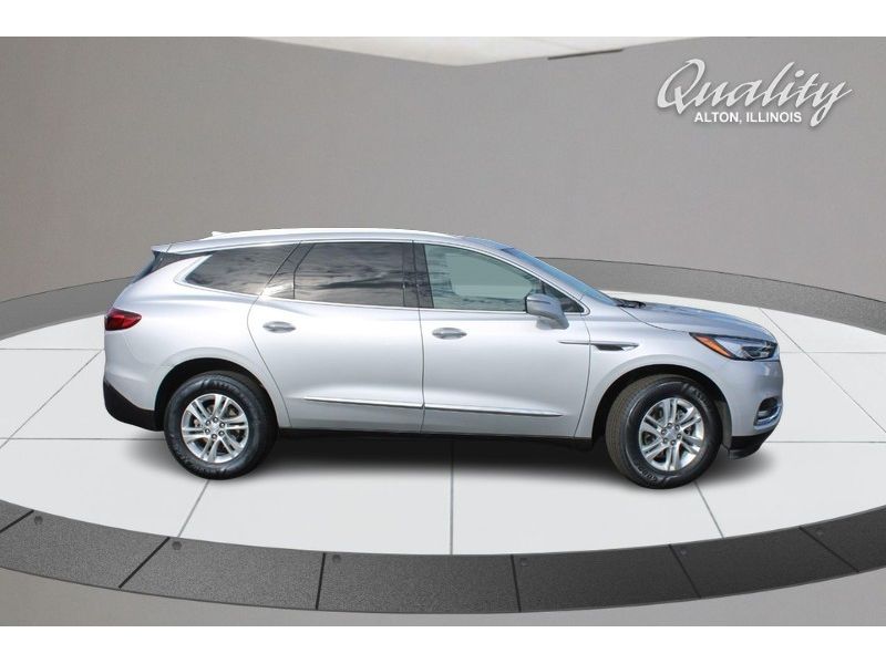 2021 Buick Enclave Essence photo 3