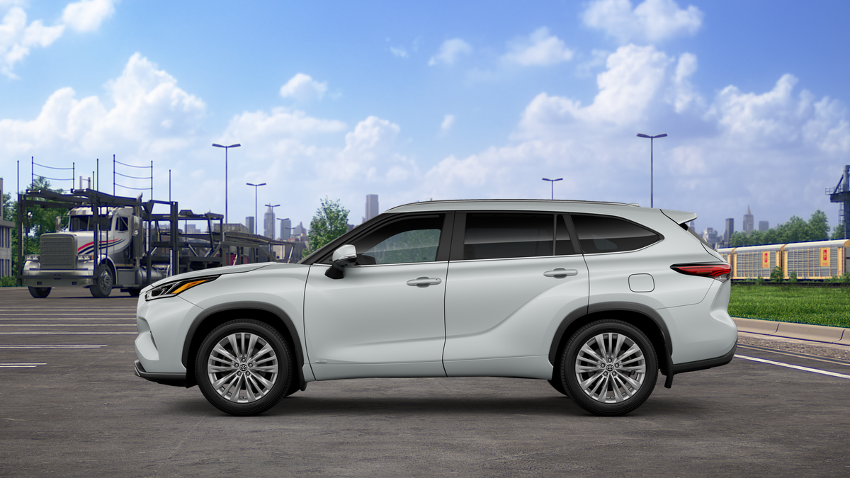 2025 Toyota Highlander Platinum photo 4