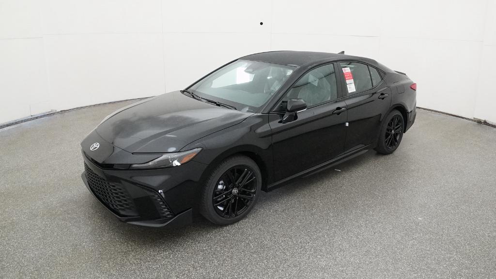 2026 Toyota Camry SE's photo