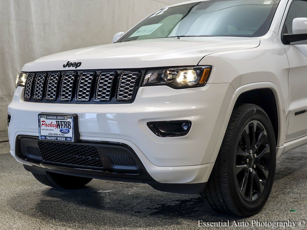 2022 JEEP GRAND CHEROKEE - Image 3
