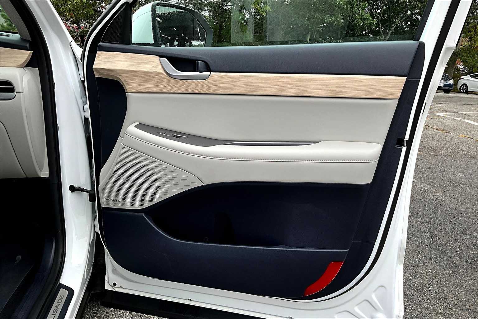 2024 Hyundai Palisade Limited photo 21
