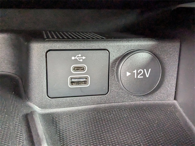 2024 Ford Escape ST-Line Elite photo 20