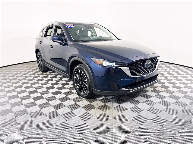 2022 Mazda CX-5 S Premium Plus package's photo