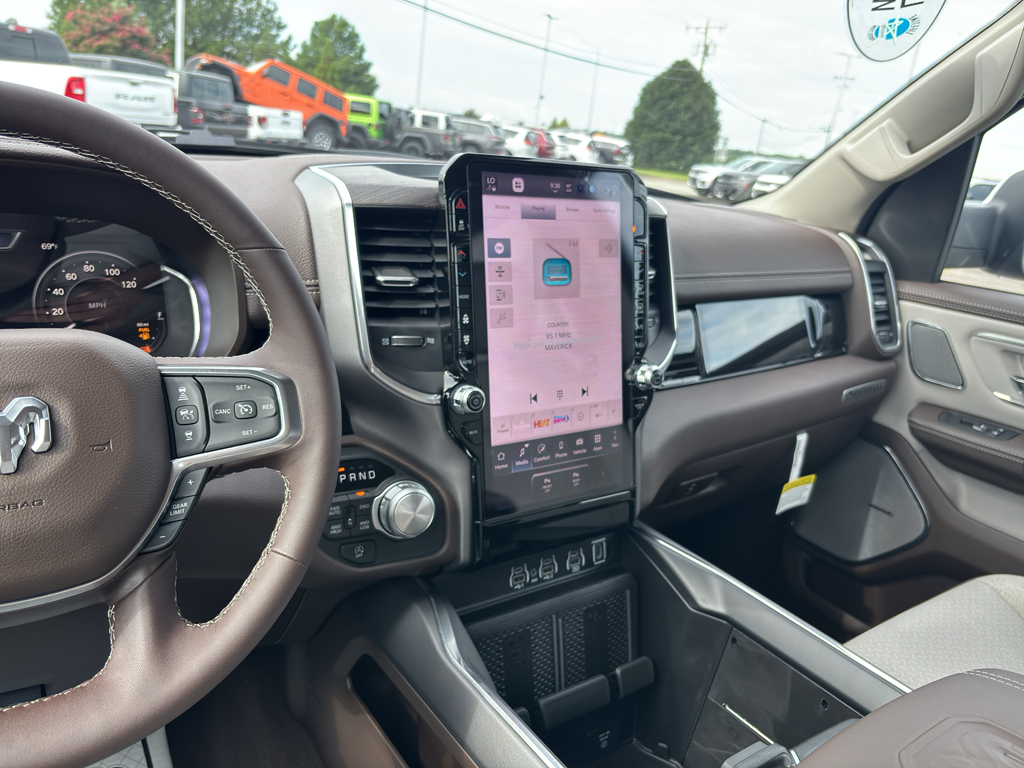 2026 Ram 1500 Laramie photo 35
