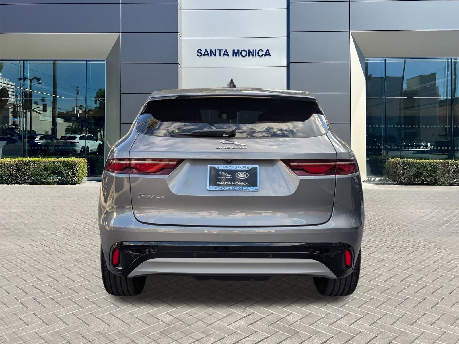 2023 Jaguar F-PACE P250 S photo 6