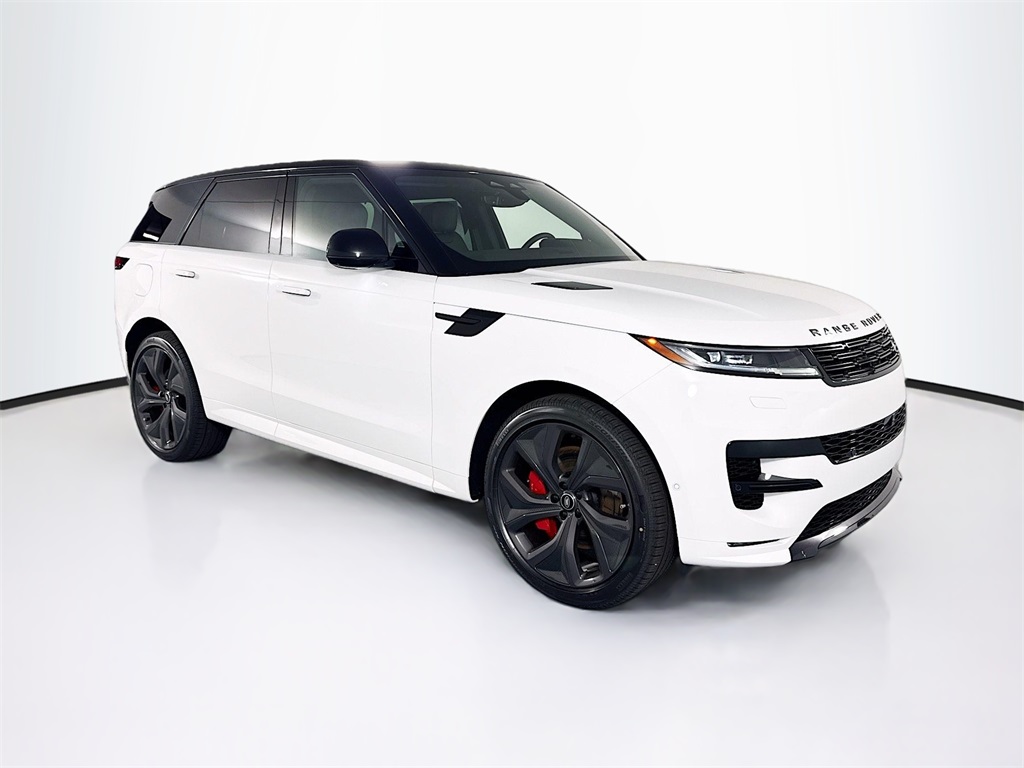 2025 Land Rover Range Rover Sport SE photo 3