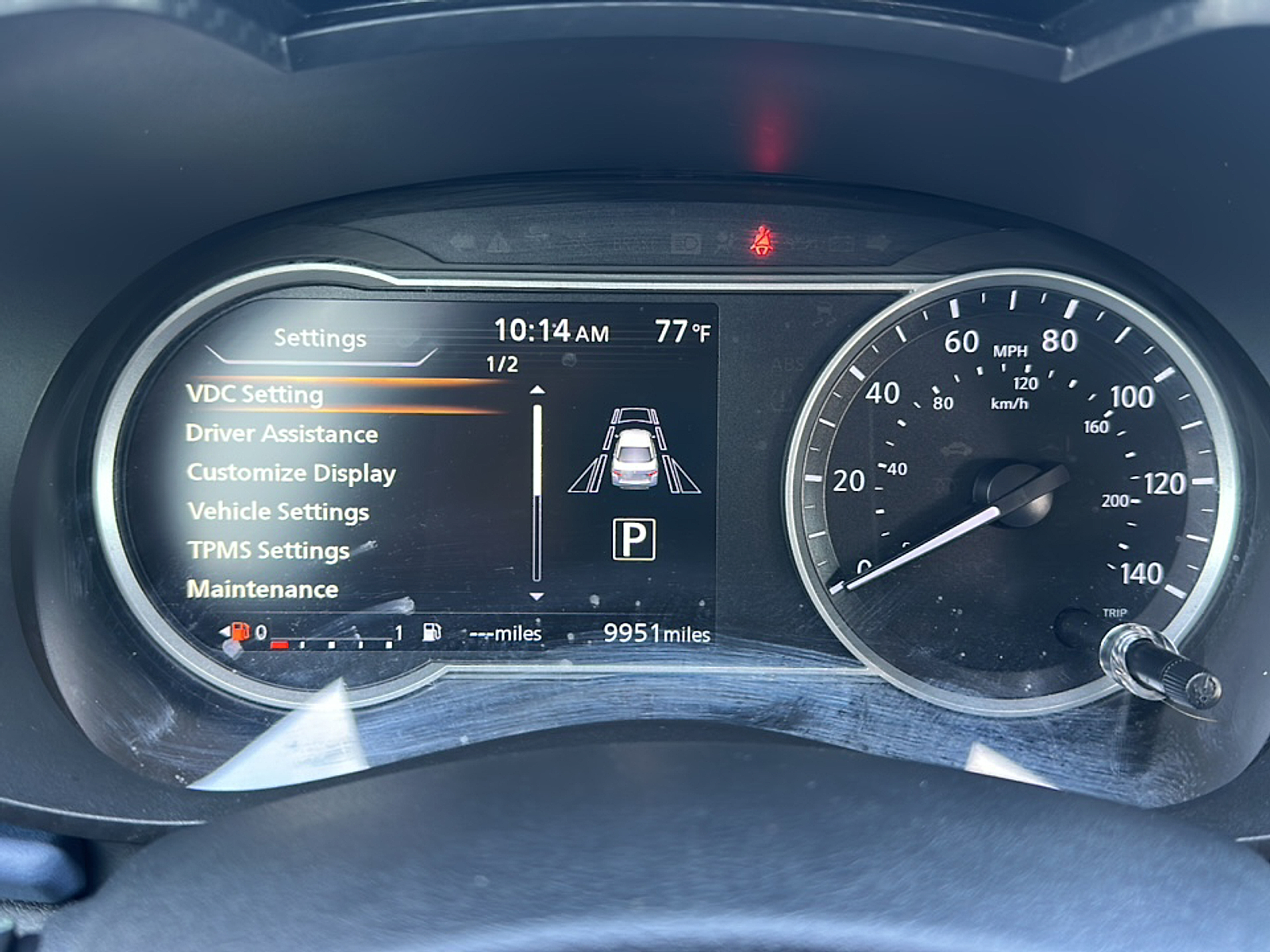 2024 Nissan Versa 1.6 SV photo 10