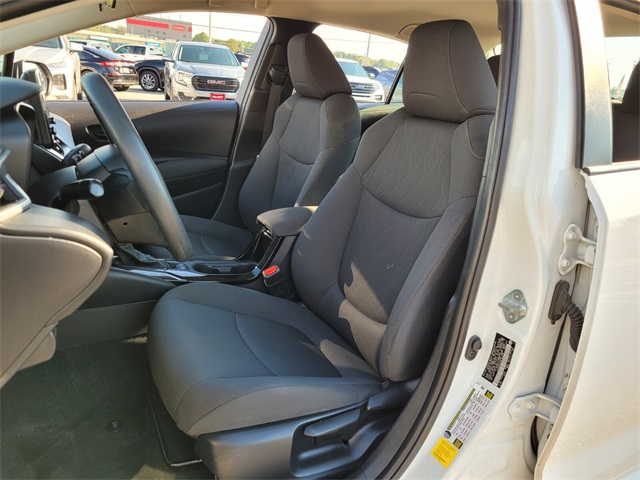 2022 Toyota Corolla LE photo 5