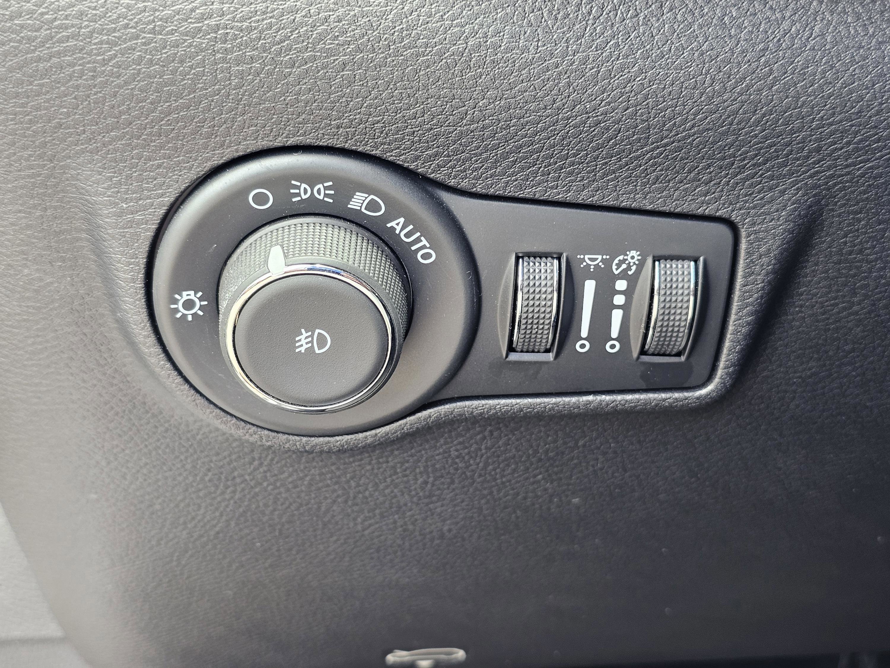 2024 Jeep Compass Trailhawk photo 11
