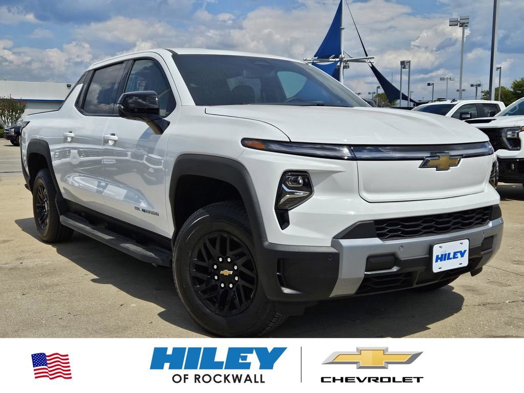 2025 Chevrolet Silverado EV LT's photo