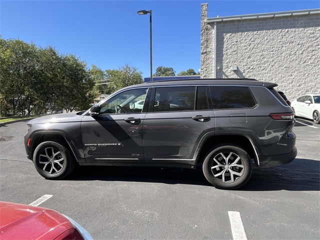 2024 Jeep Grand Cherokee Limited photo 5