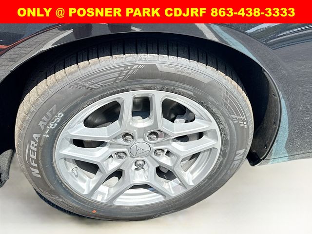 2025 Dodge Charger R/T photo 24