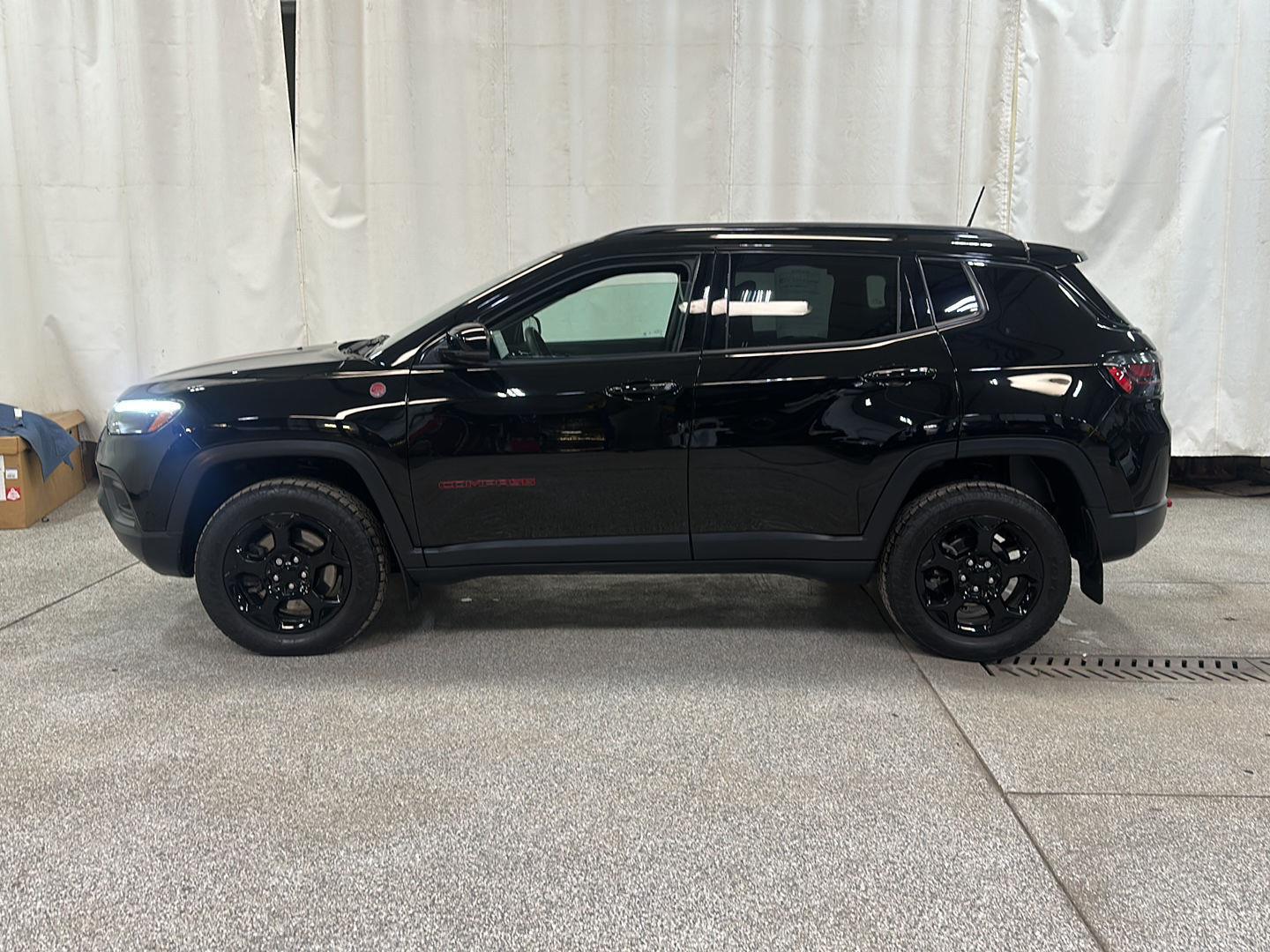 Used 2023 Jeep Compass Trailhawk with VIN 3C4NJDDN8PT525644 for sale in Waconia, Minnesota