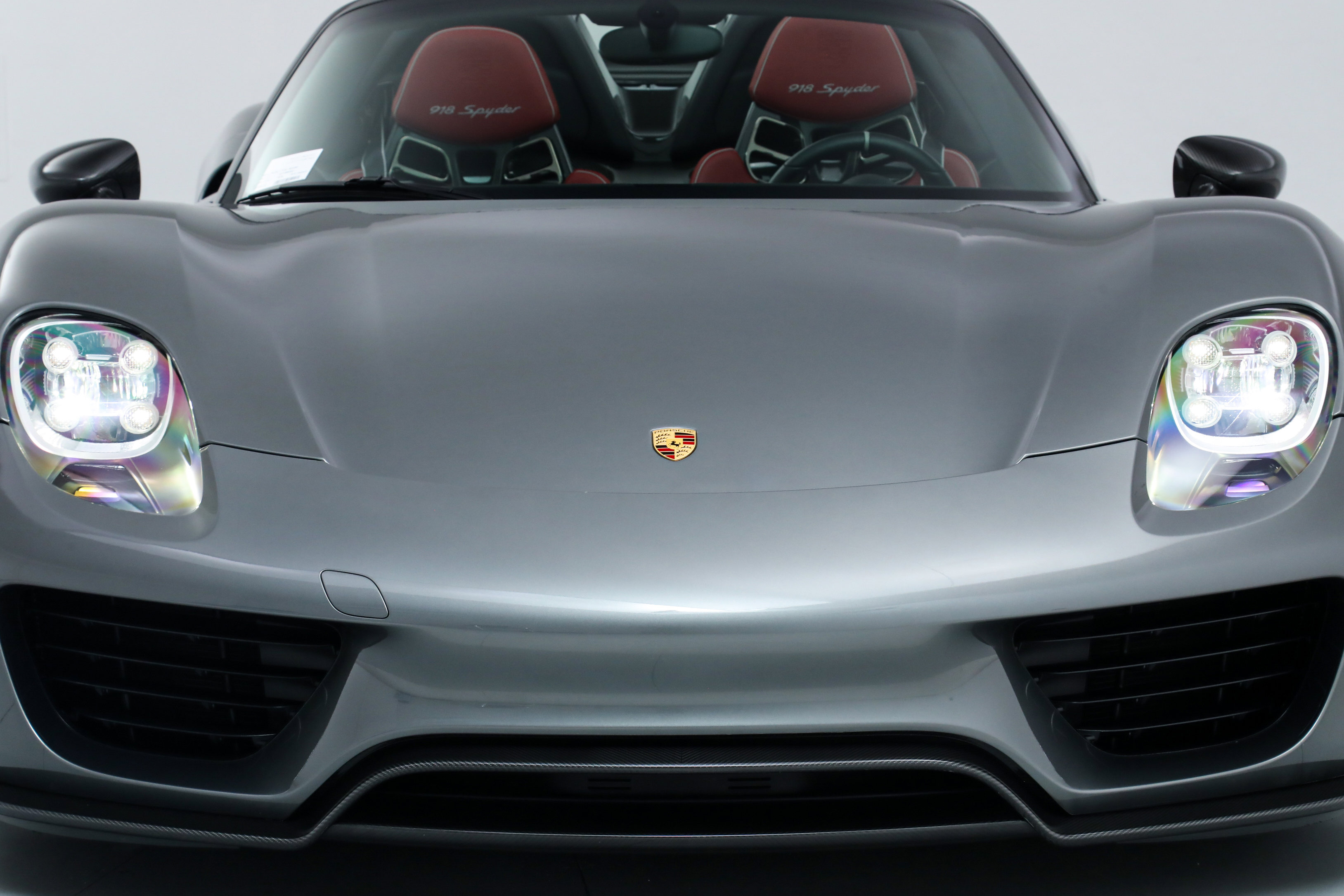 2015 Porsche 918 Spyder photo 12
