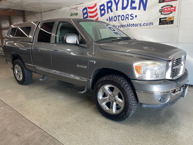 2008 Dodge Ram SLT photo 3