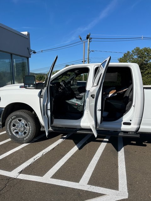 2026 Ram 2500 Tradesman photo 2