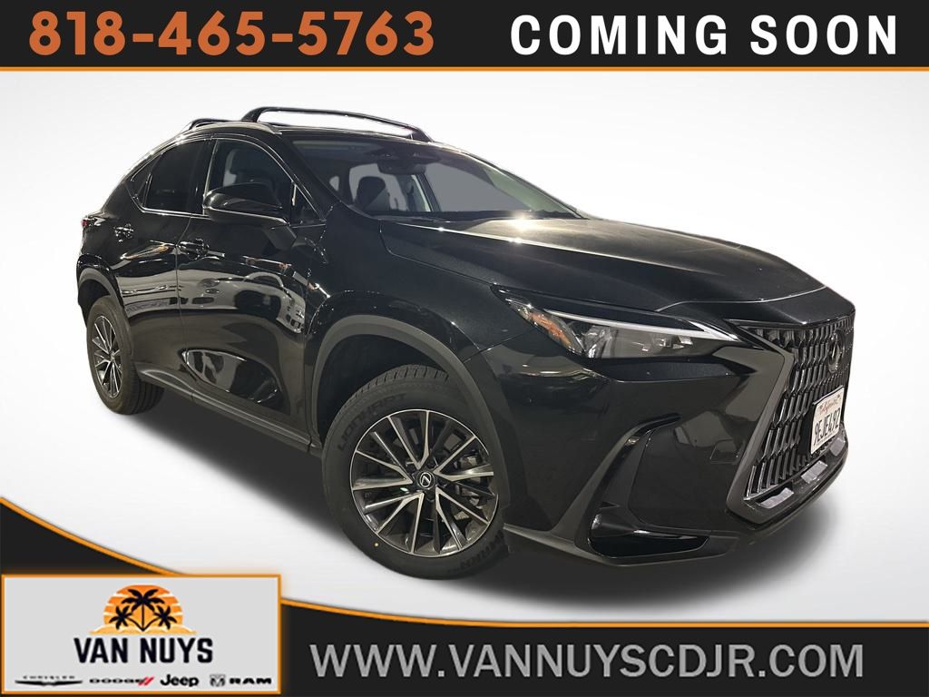 2022 Lexus NX 350's photo