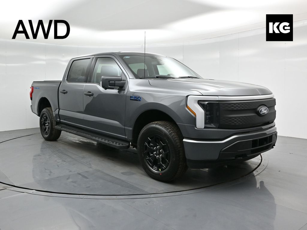 2025 Ford F-150 Lightning XLT's photo