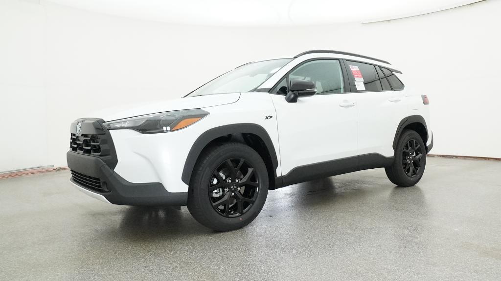 2026 Toyota Corolla Cross LE photo 2