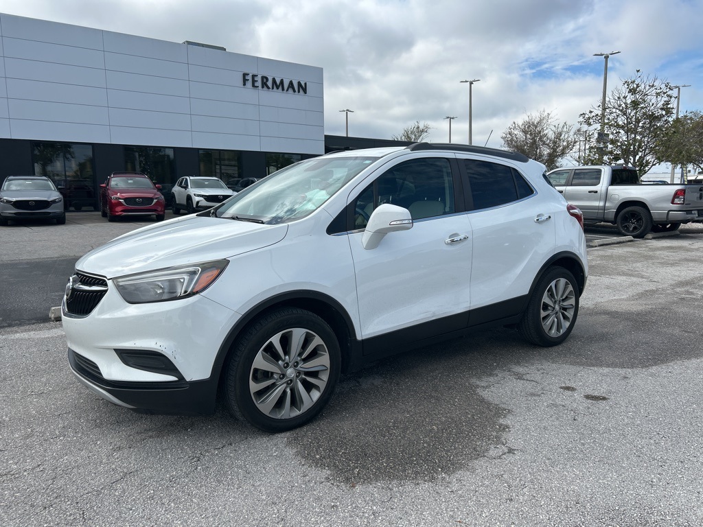 2017 Buick Encore Preferred's photo