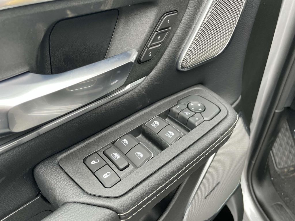 2026 Ram 1500 Laramie photo 23