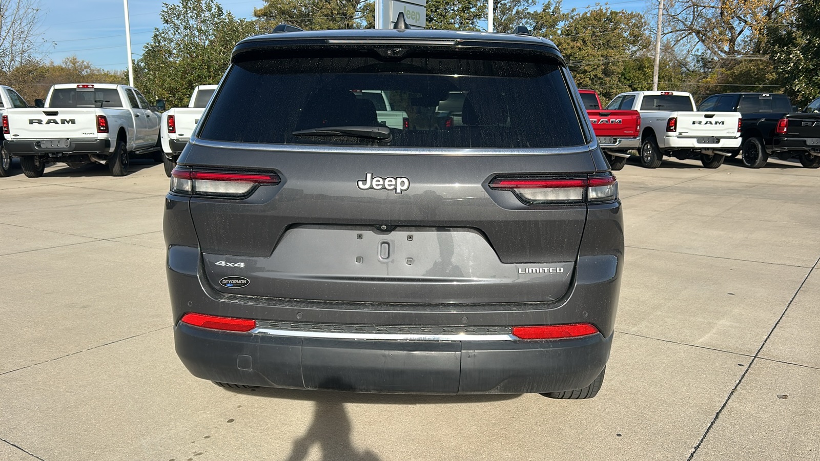 2024 Jeep Grand Cherokee Limited photo 3