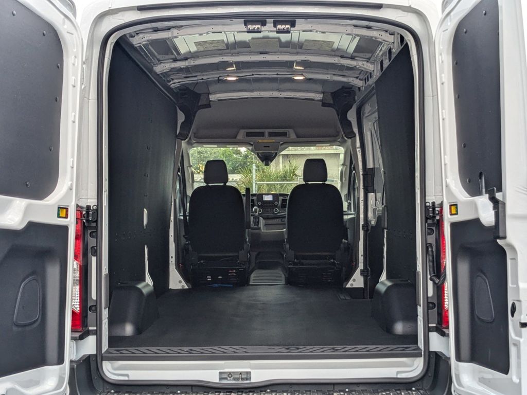 2025 Ford Transit photo 13