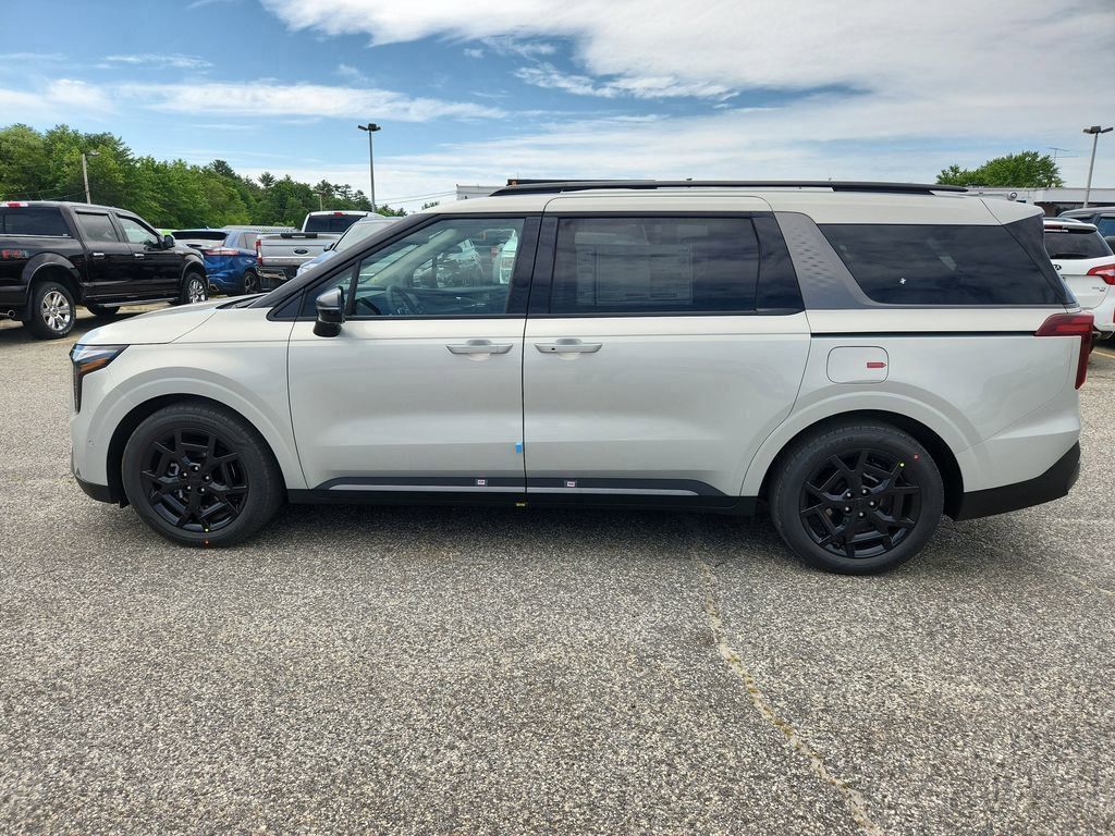 2026 Kia Carnival SX Prestige photo 4