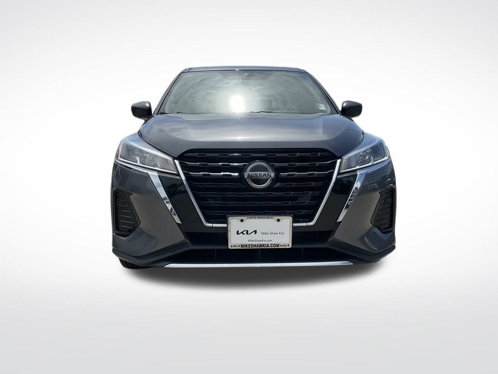 2021 Nissan Kicks S photo 3