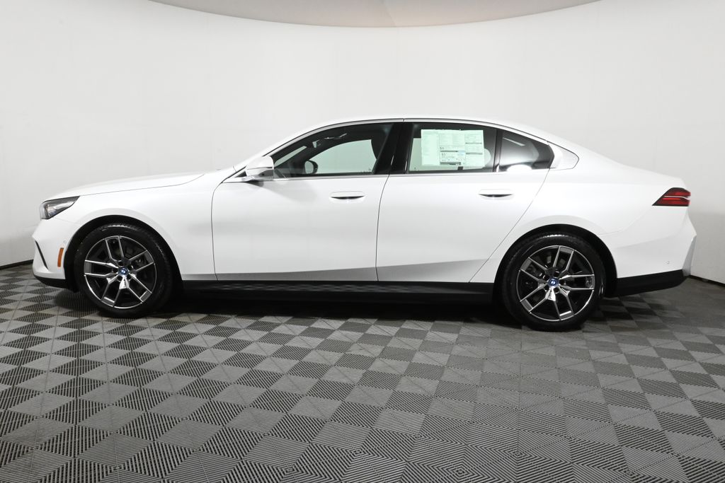 2025 Bmw i5 xDrive40 photo 2