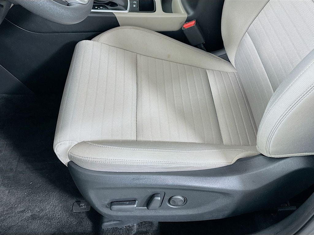 2021 Kia Sportage LX photo 19