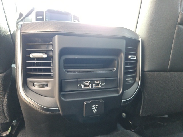 2026 Ram 2500 Laramie photo 19