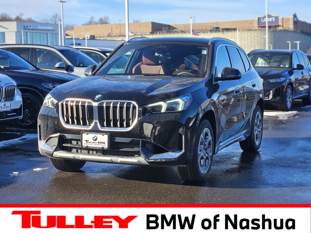 2026 BMW X1 28i's photo