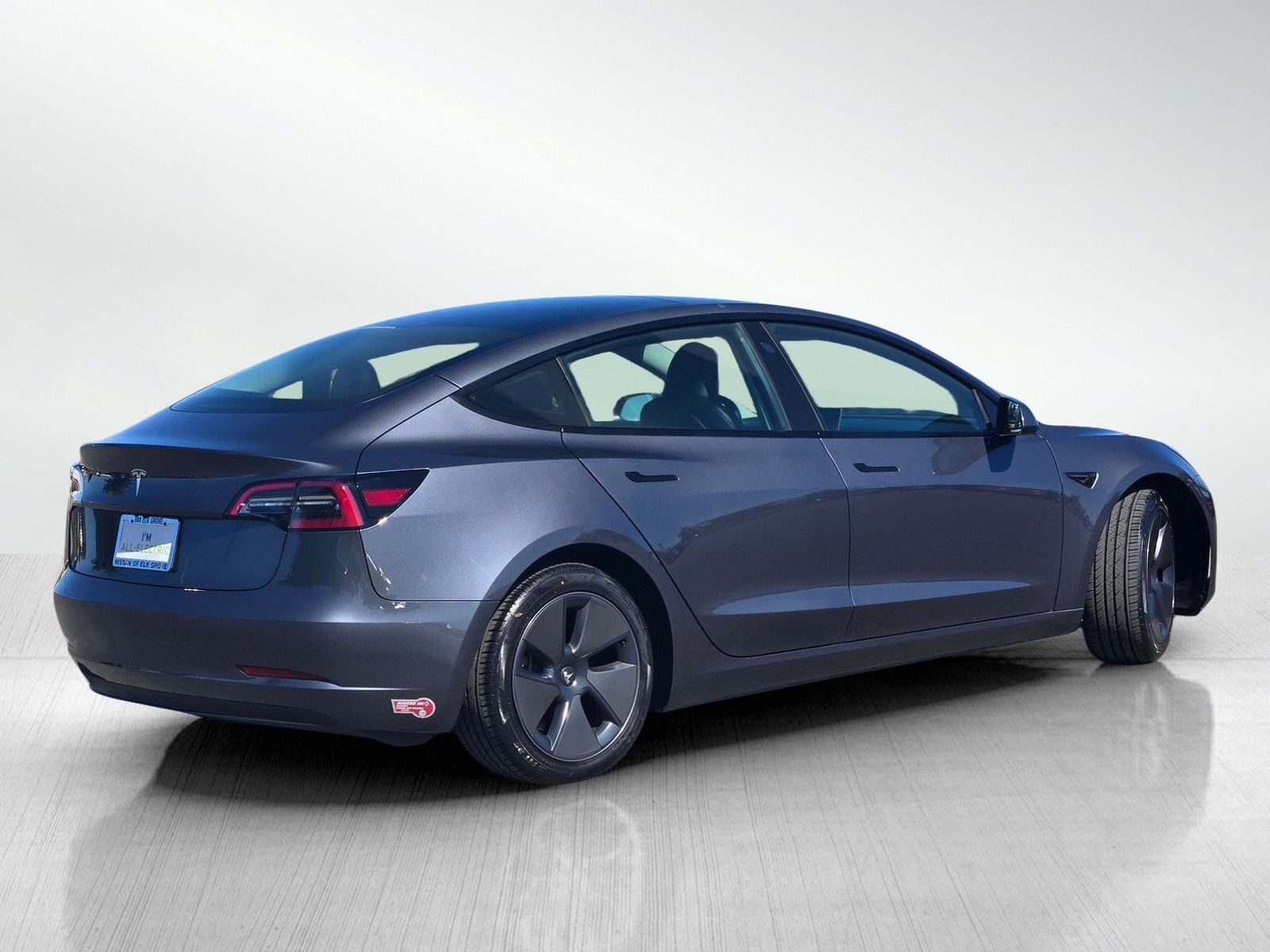 2023 Tesla Model 3 photo 4