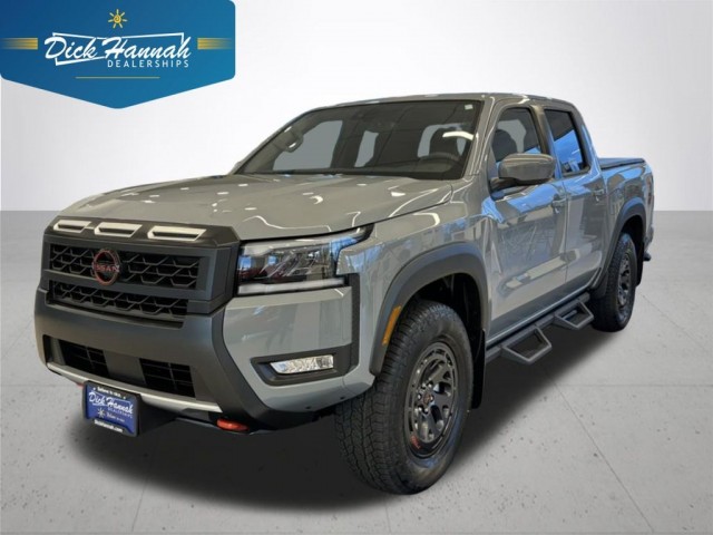 2026 Nissan Frontier PRO-4X's photo