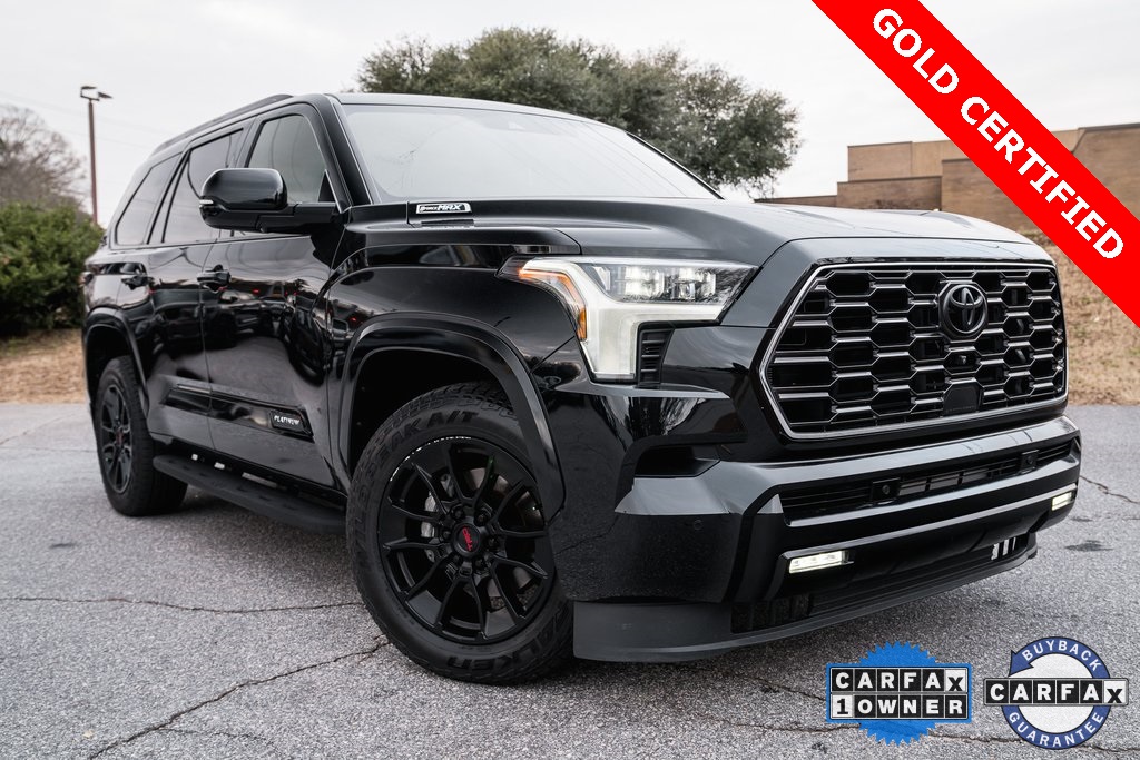 2024 Toyota Sequoia Platinum's photo