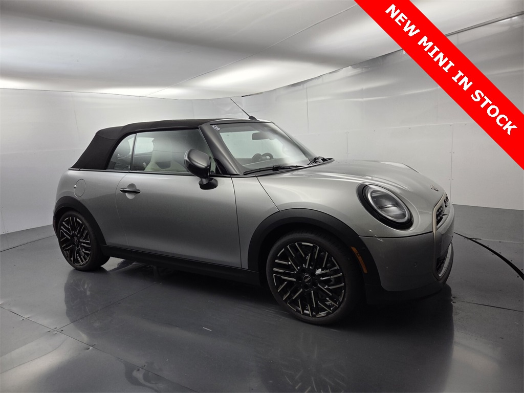 2026 MINI Convertible S's photo