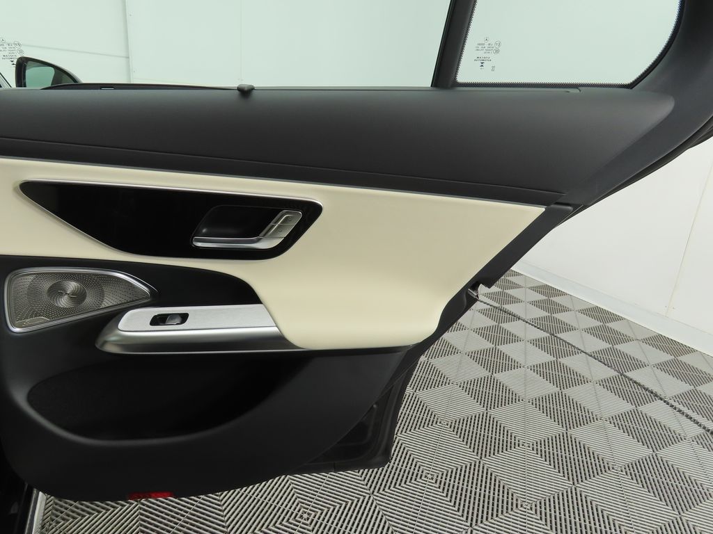 2026 Mercedes Benz E 350 4MATIC photo 24