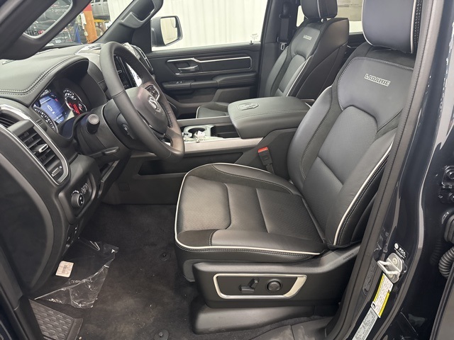 2026 Ram 1500 Laramie photo 3